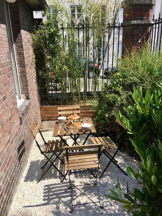La Cabane Urbaine Et Son Jardin Руан Екстериор снимка
